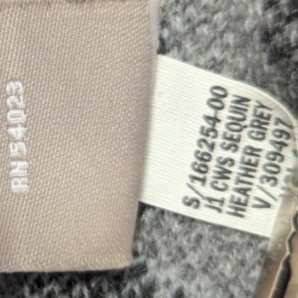 Banana Republic Gray and Black Sequin animal Patterned scarf - Picture 3 of 4